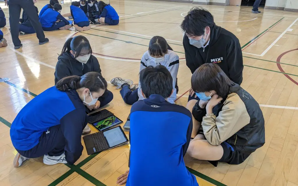 渋谷区の全公立小中学校における官民連携プログラミング教育支援プロジェクト「Kids VALLEY 未来の学びプロジェクト」の授業支援が5年目に突入！