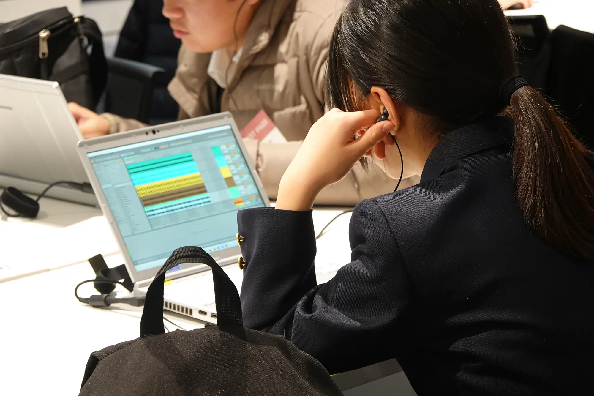 複数の音源を重ね合わせてオリジナルサウンドを作成